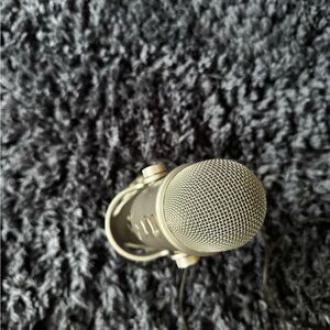Blue Yeti USB Microphone